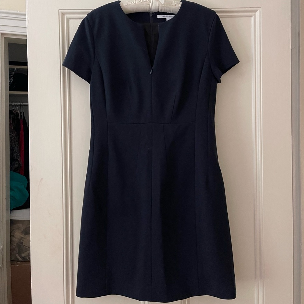 Diane von Furstenberg Navy Short Sleeve Dress with Front Quarter Zipper